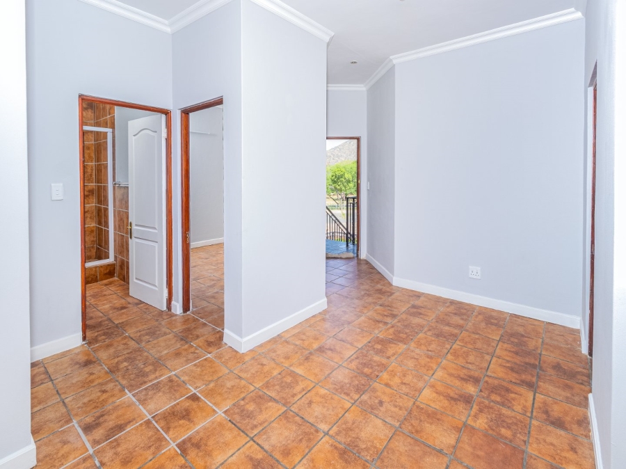 To Let 3 Bedroom Property for Rent in Landsmeer Residential Estate North West
